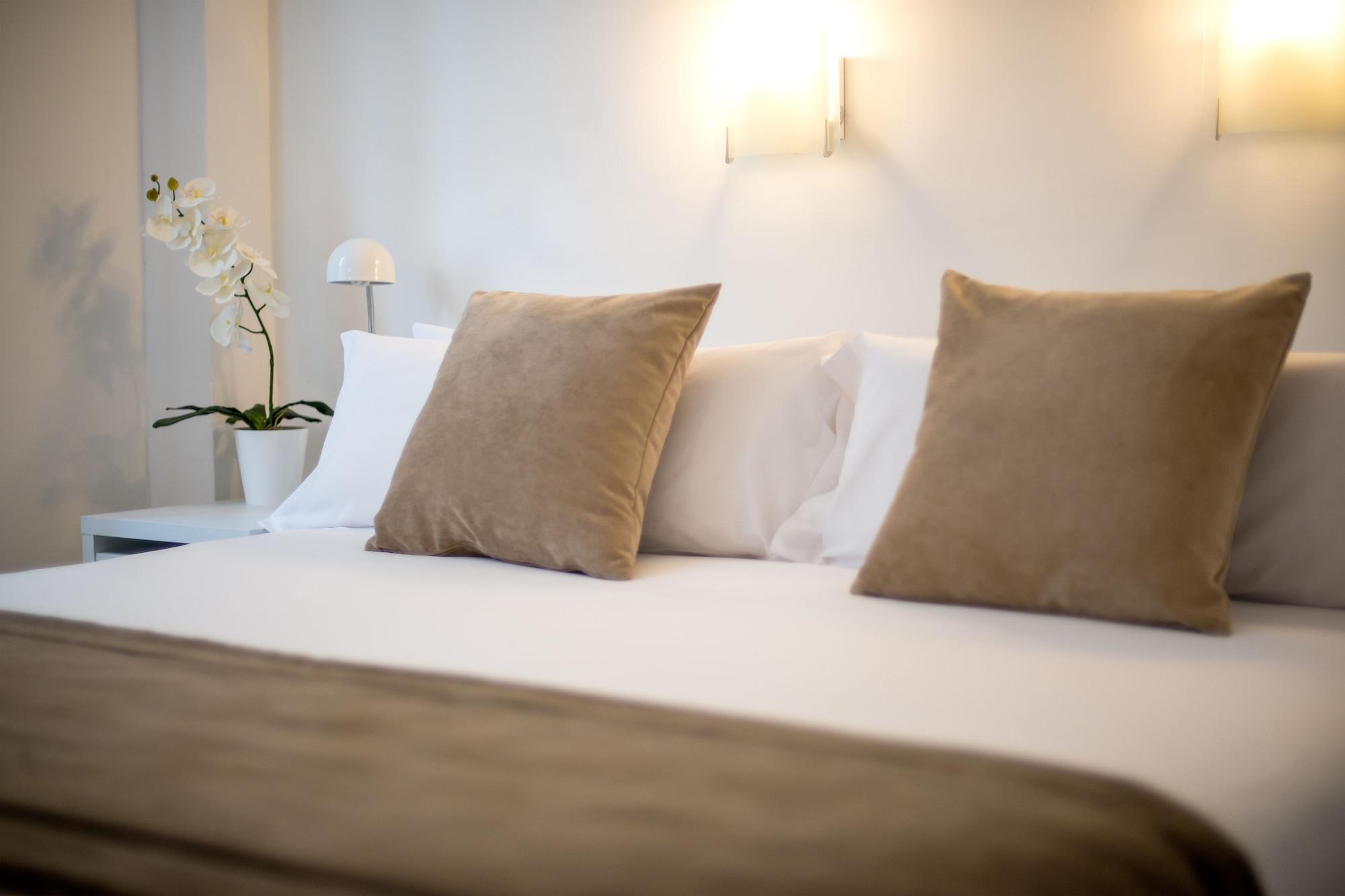 Hotel Neomagna Madryt Zewnętrze zdjęcie